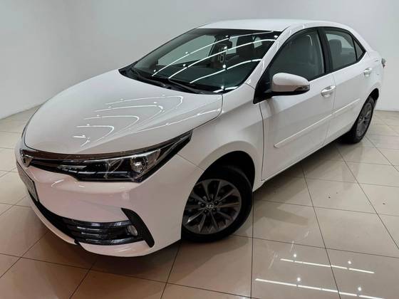 TOYOTA COROLLA 1.8 GLI 16V FLEX 4P AUTOMÁTICO TOYOTA COROLLA 1.8 GLI 16V FLEX 4P AUTOMÁTICO